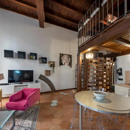Housmart Solferino 39 * Bolonia