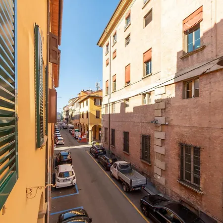 Apartamento Housmart Solferino 39 Bolonia