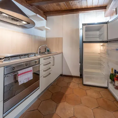 Housmart Solferino 39 Bologna