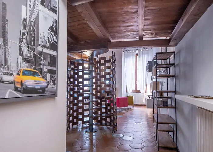 Housmart Solferino 39 * بولونيا